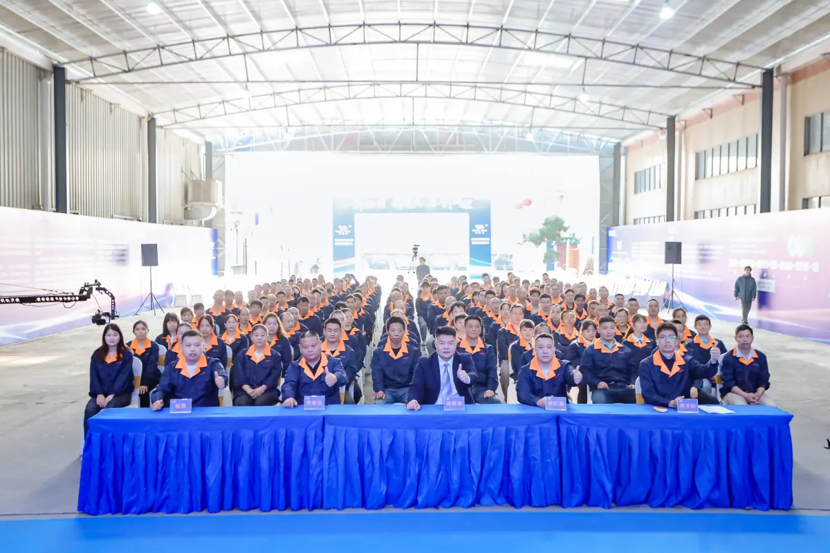 Warner Stone founder, executive management, and manufacturing workforce at general assembly